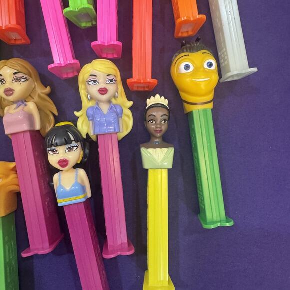 Vintage PEZ Dispenser Lot Cartoon Characters TMNT Barbie Minion Garfield Hallowe - Picture 6 of 12